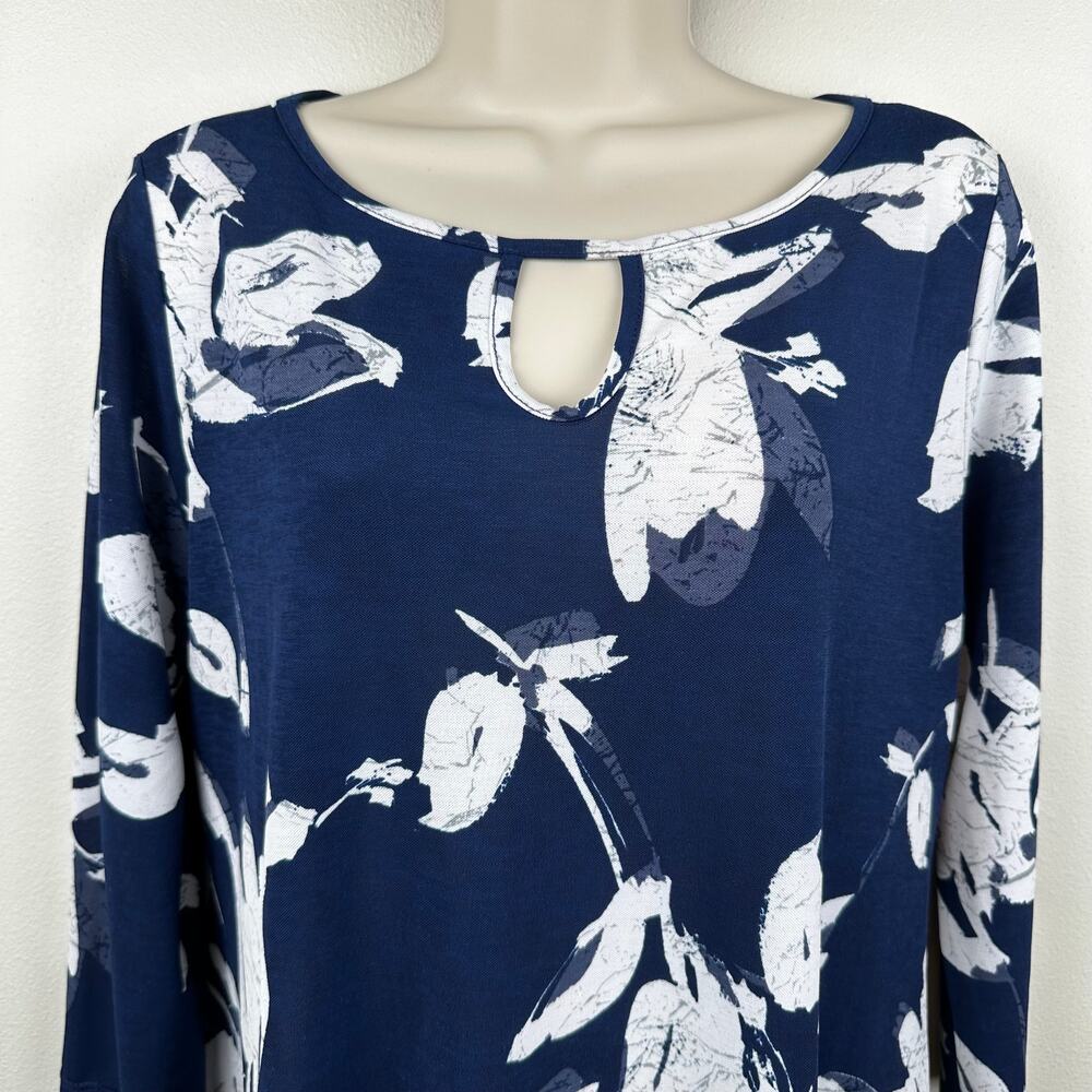 Clara Sun Woo Tunic Top Blouse Knit Floral Asymmetric Navy White Medium - Picture 2 of 8